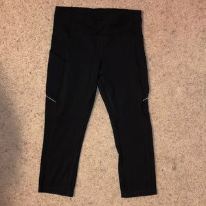 Black Lululemon leggings